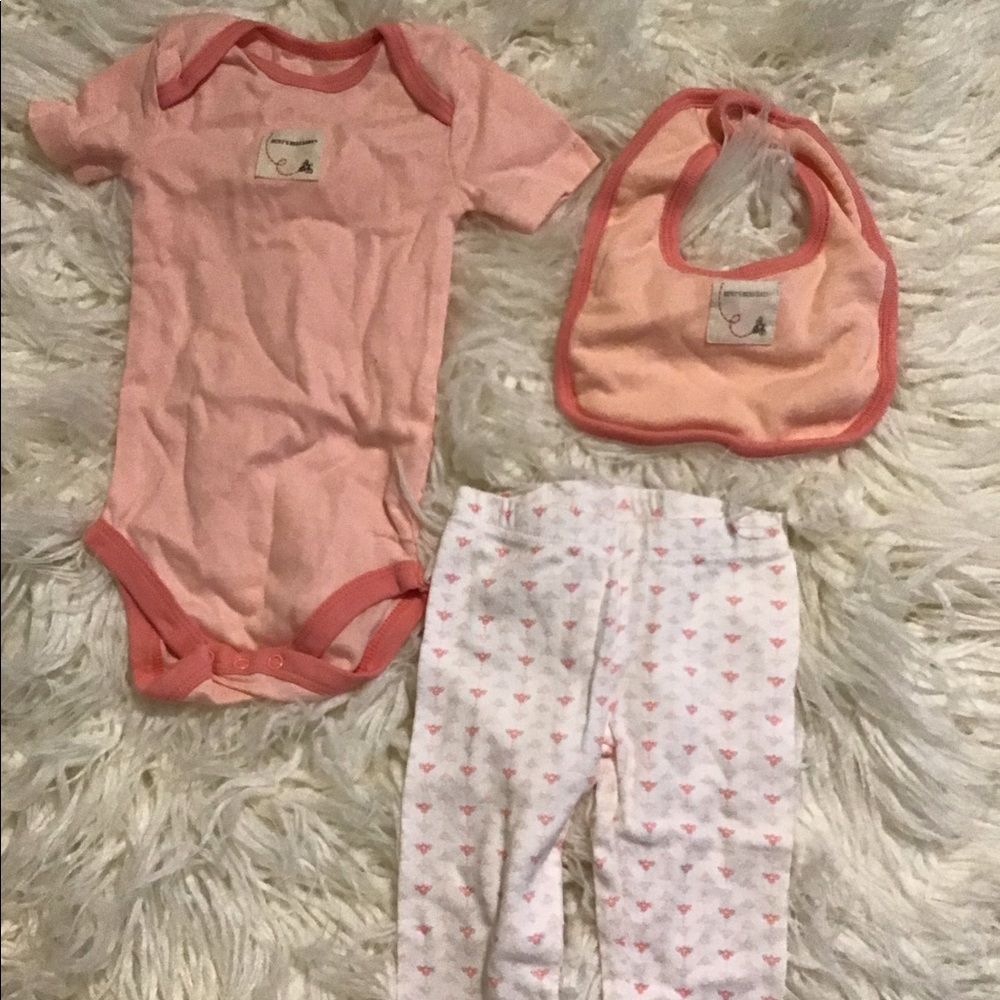 Burt’s Bee 4 piece set